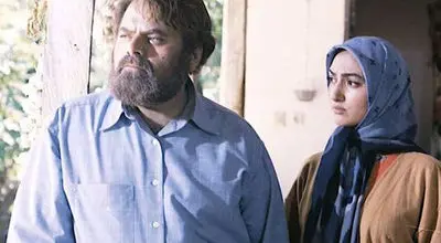 تغییر چهره دایی یونسِ سریال «پس از باران» در مراسم محمد کاسبی/ویدیو 