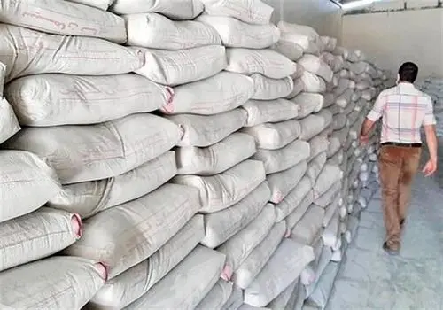 قیمت سیمان، گچ، آجر و رنگ امروز ۳۱ اردیبهشت ۱۴۰۴