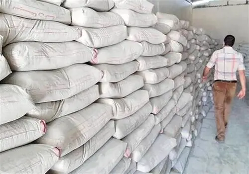 قیمت سیمان، گچ، آجر و رنگ امروز ۳۱ اردیبهشت ۱۴۰۴