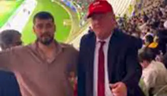 بدل ترامپ در ورزشگاه پارس شیراز دیده شد/ویدیو 