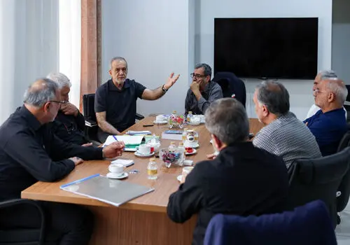 نشست سران قوا به میزبانی پزشکیان برگزار شد