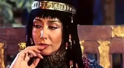 «داریوش ارجمند و کتایون ریاحی» در پشت صحنه فیلم پاییزان؛ سال 