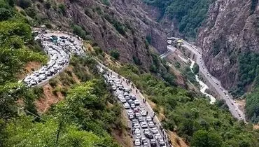  محورهای کندوان و هراز پرترافیک و مه آلود است 