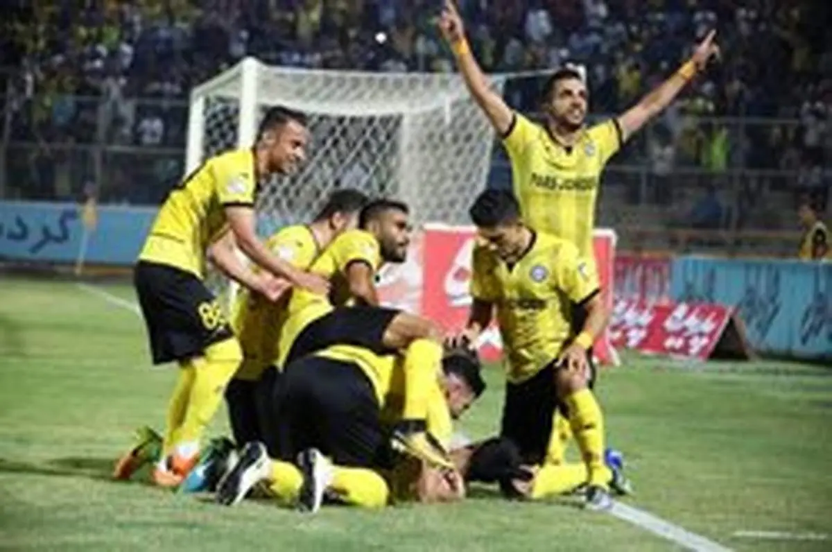 استقلال مغلوب پارس جنوبی جم شد