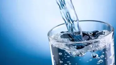 چه میزان آب در طور روزانه بنوشیم؟