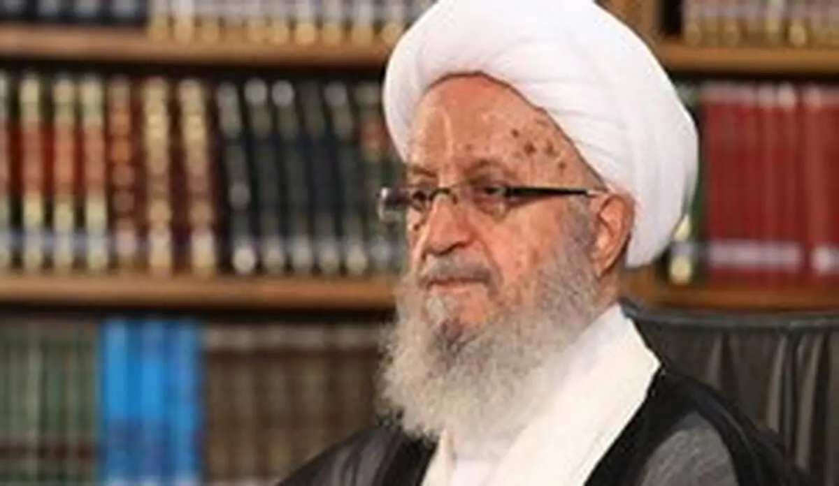 آیت‌الله مکارم شیرازی: جو حاکم در ورزشگاه‌ها مناسب زنان نیست/ می‌توانند این برنامه‌ها را از رسانه‌ها ببینند
