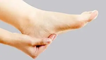 ترک پاشنه پا را چگونه از بین ببریم