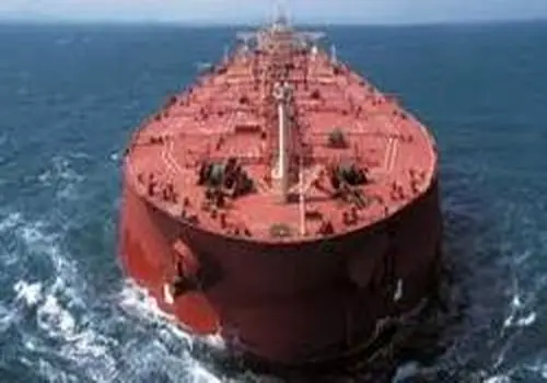 لحظه برخورد دو کشتی نفت‌کش در استانبول +فیلم
