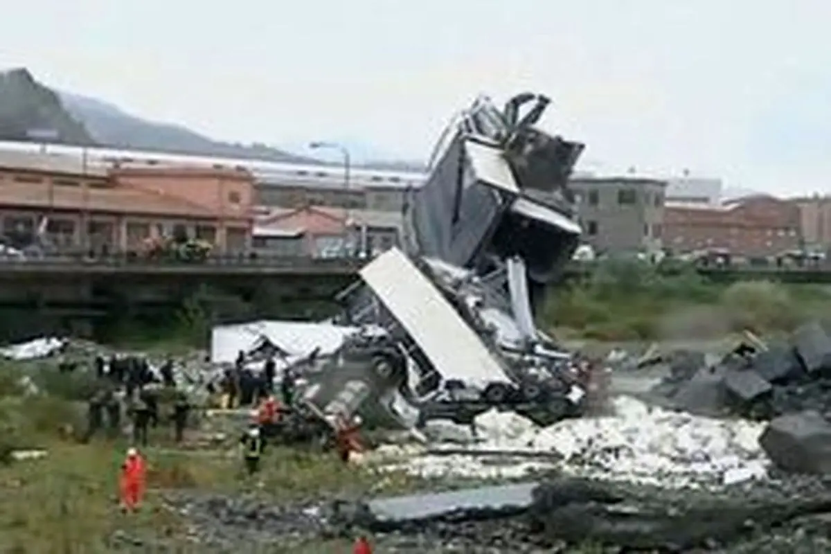 قربانیان حادثه سقوط پل در ایتالیا افزایش یافت
