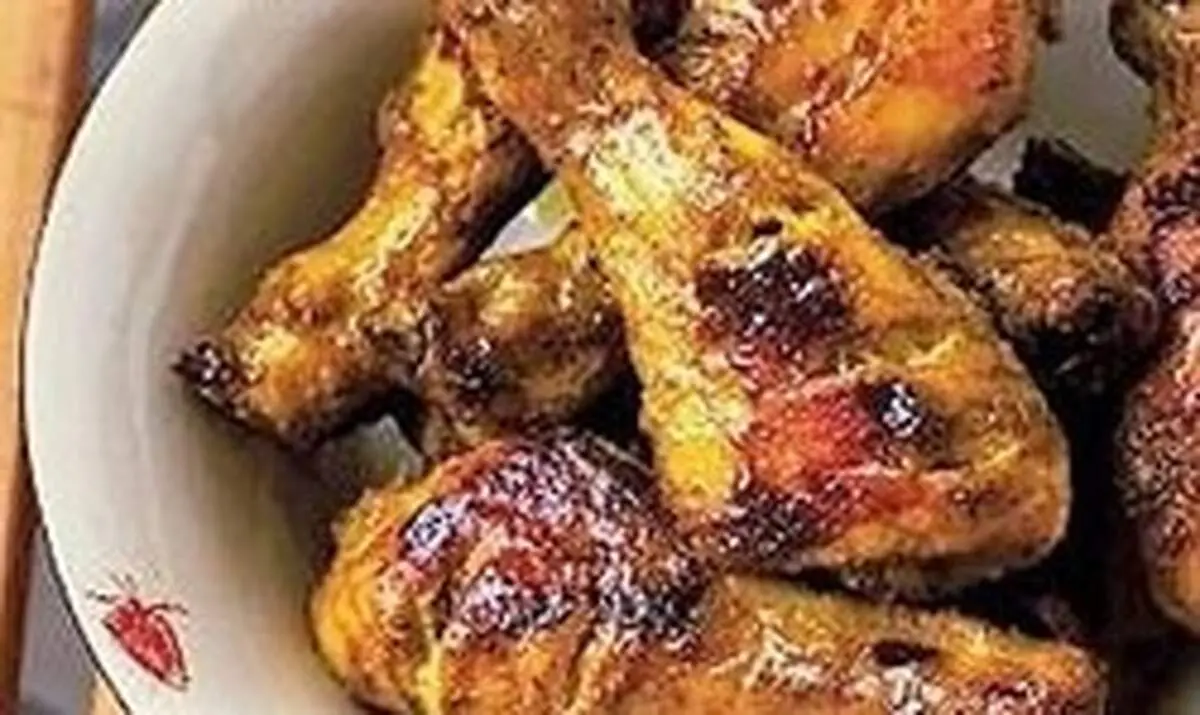 طرز تهیه ران مرغ با سس ماست تند