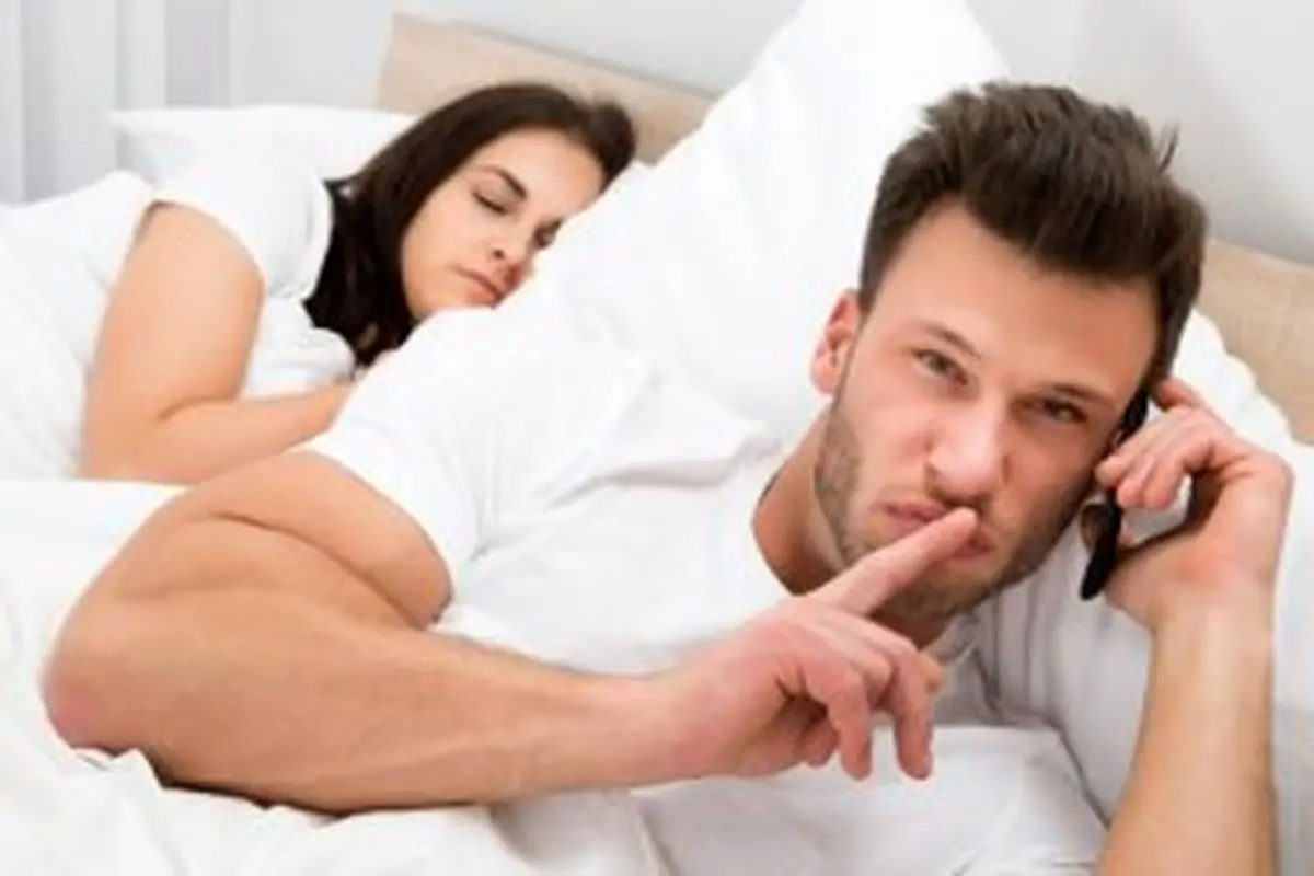 ۸ رفتار زنانه که باعث خیانت مرد به همسرش می‌شود