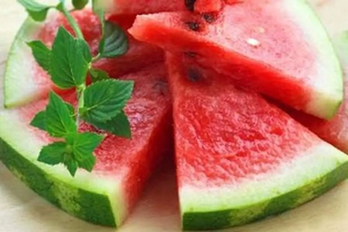 فواید و مضرات هندوانه
