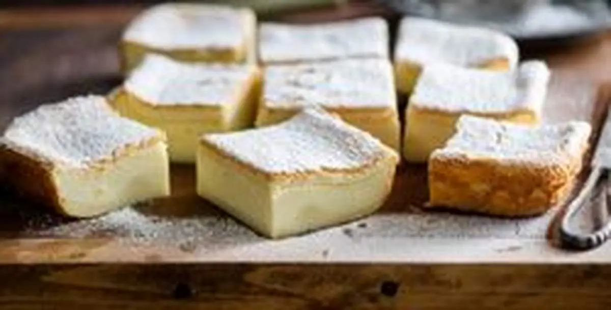طرز تهیه کیک جادویی با کاسترد