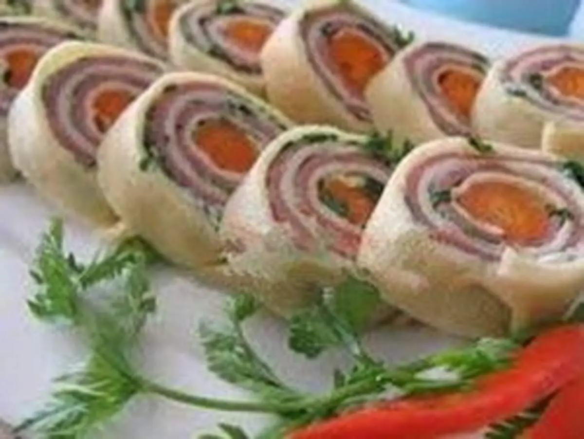 طرز تهیه رولت کالباس لذیذ و پر طرفدار