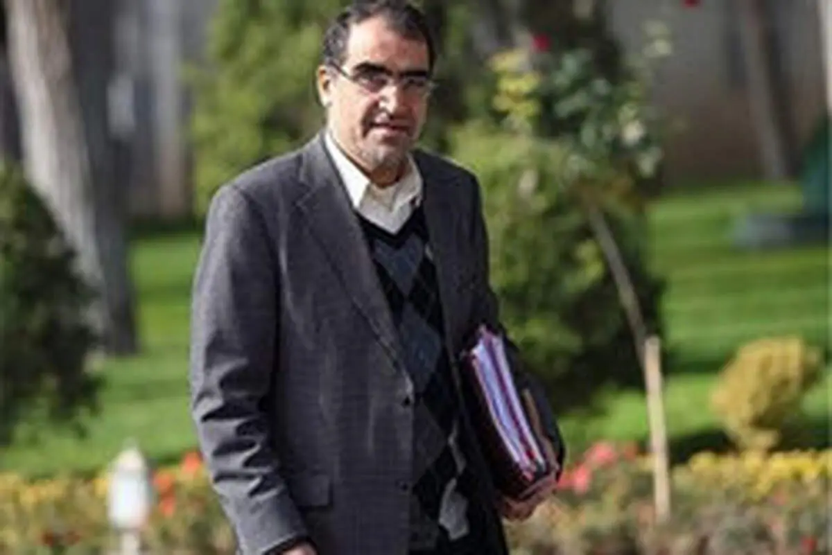 علت فرار مالیاتی پزشکان از دیدگاه وزیر بهداشت