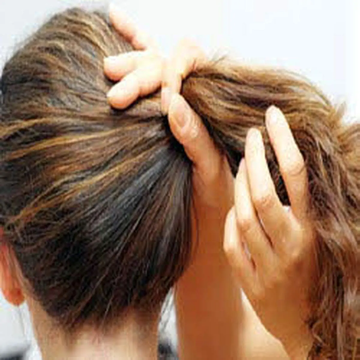 مو خوره چگونه به وجود میآید؟