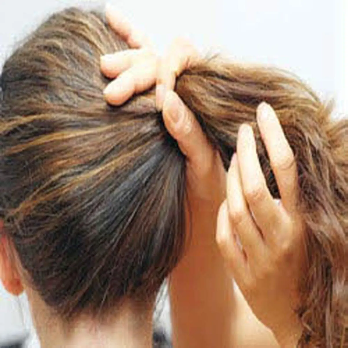 مو خوره چگونه به وجود می‌آید؟