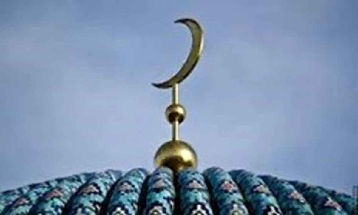 برکناری روحانی «تاجیک» به خاطر حفظ نبودن سرود ملی