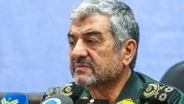 فرمانده کل سپاه: مشکلات اقتصادی کشور حل می‌شود