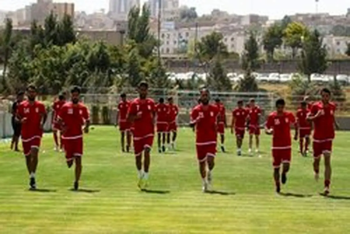 ۴بازیکن از لیست تراکتور خط خوردند