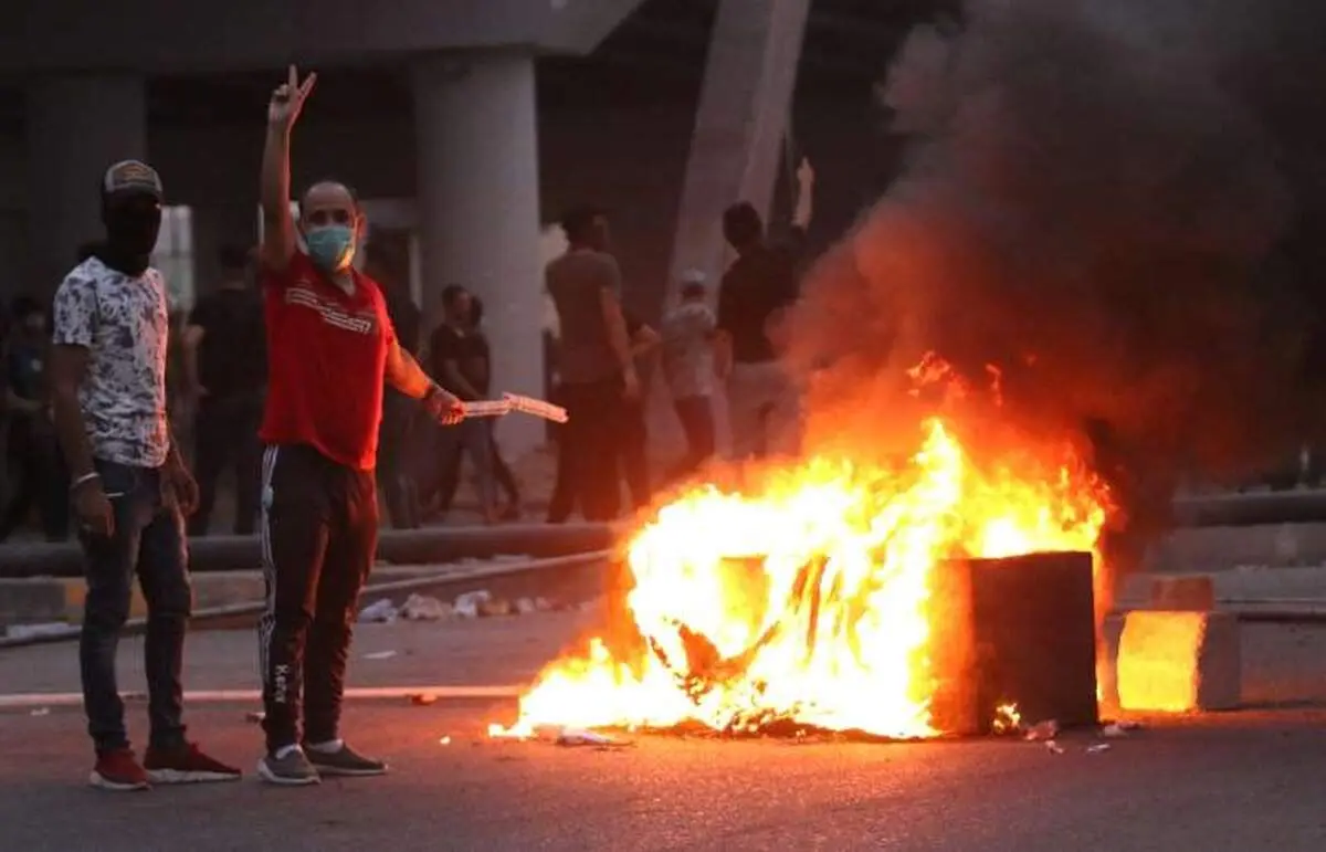 از آتش کشیدن ساختمانهای اداری تا لغو محدودیت تردد در شهر