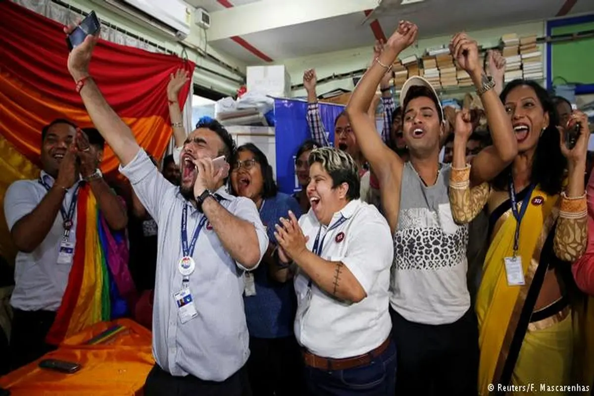 دادگاه عالی هند رأی بر عدم پیگیری قضایی همجنسگراها داد