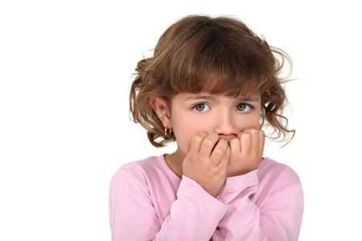 چگونه ناخن جویدن کودکان را ترک دهیم؟