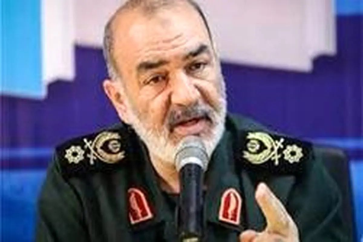 سردار اسلامی: اگر دشمنان بخواهند اقدام کنند، با خاک یکسان میشوند