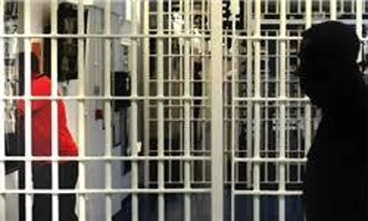 کارکنان زندان‌های انگلیس دست از کار کشیدند