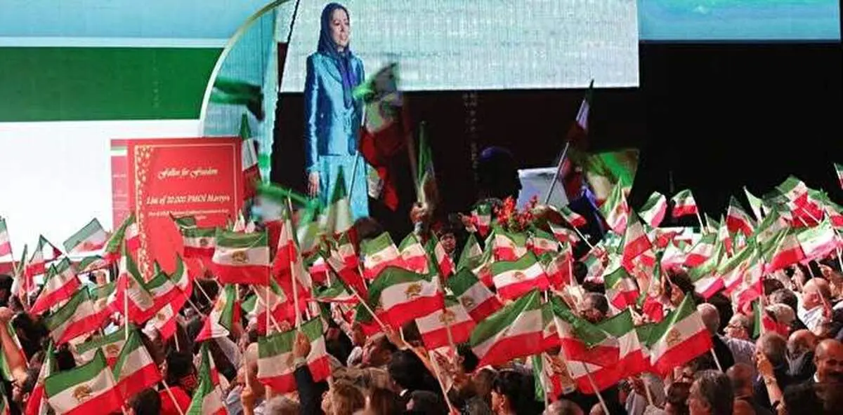 «مجاهدین سایبری خلق» چگونه بحث‌ در شبکه‌های اجتماعی را منحرف می‌کنند؟