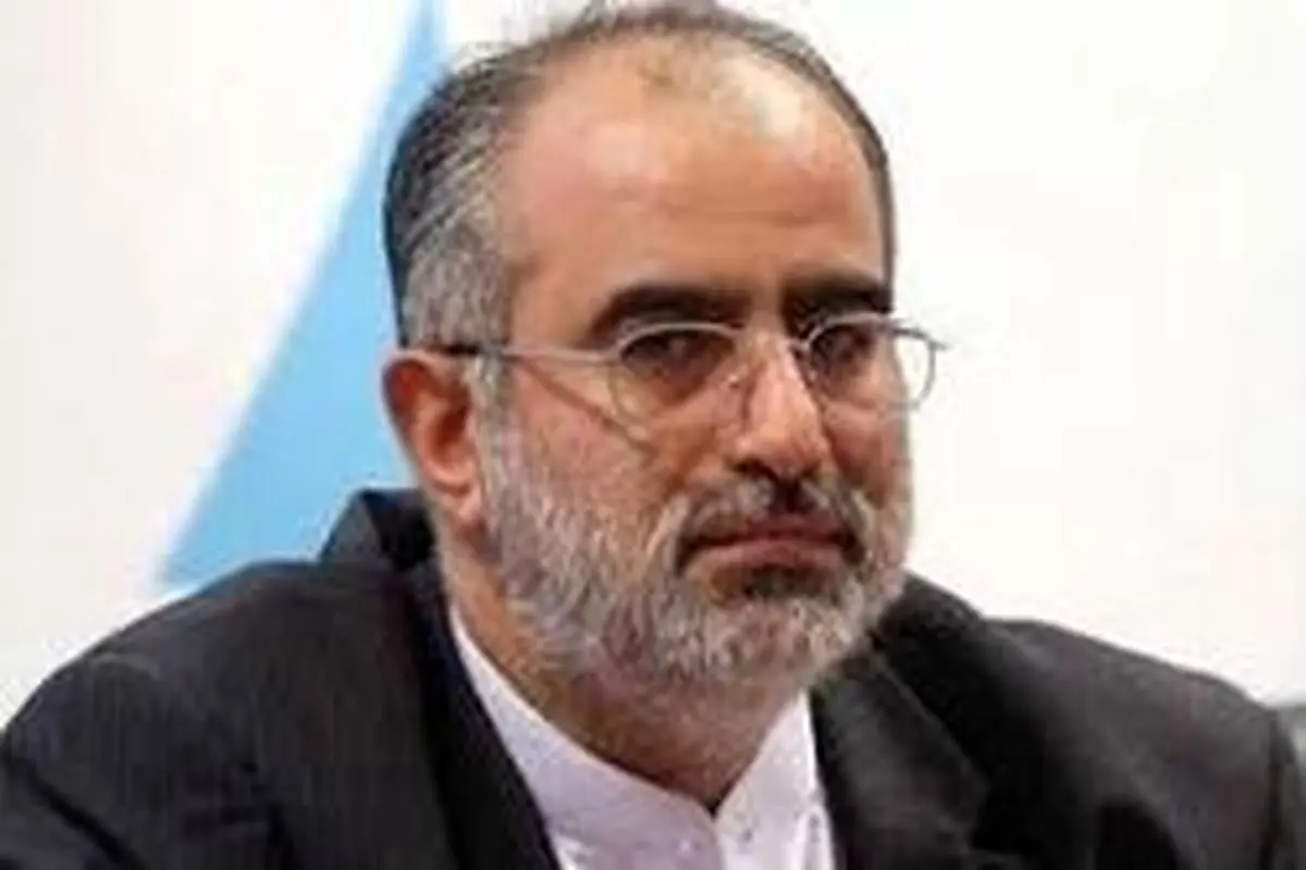 حسام الدین آشنا از برخی مدیران انتقاد کرد