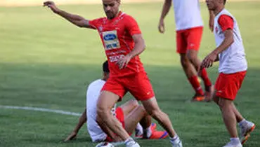 هافبک پرسپولیس محروم شد