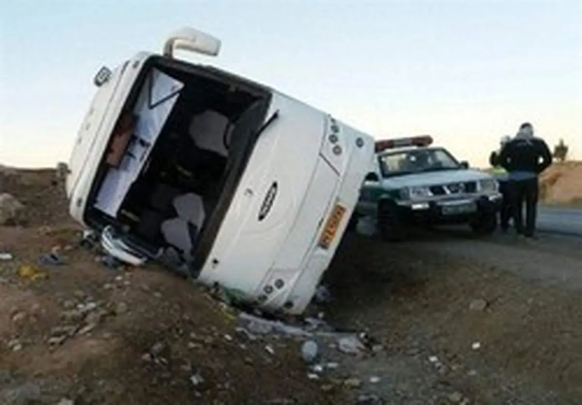 اعلام علت واژگونی اتوبوس زائران پاکستانی در همدان
