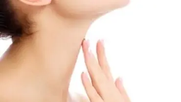 چگونه پوست گردن را ۱۰ سال جوان‌تر کنیم؟