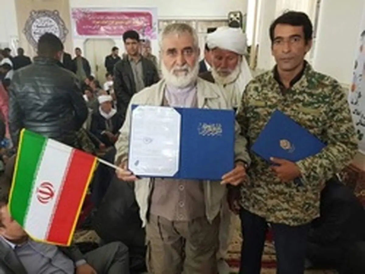ثبت رکورد اهدای ۵۵۰۰ سند به مناطق شمالی کشور در یک روز