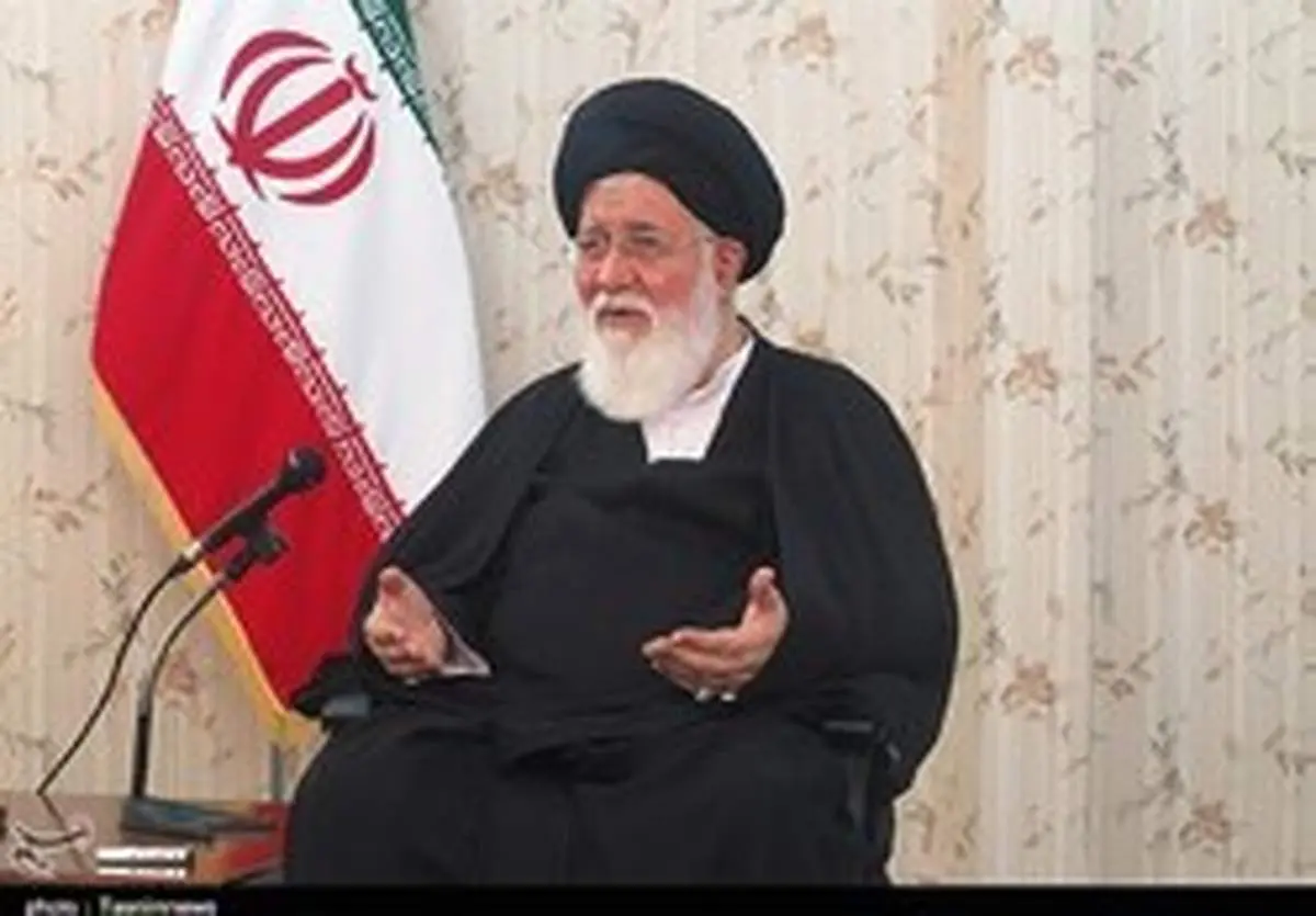 آیتالله علمالهدی: اقتصاد کشور مشکل حادی ندارد/ورود مجلس خبرگان به مشکلات معیشتی مردم