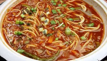 سوپ اسپاگتی؛ سریع و خوشمزه