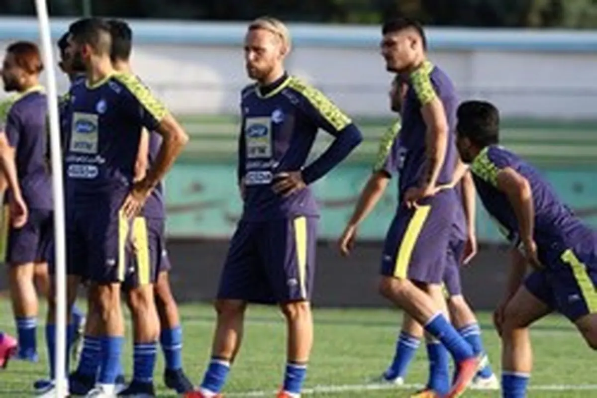 احتمال غیبت هافبک آلمانی استقلال در بازی برابر پرسپولیس