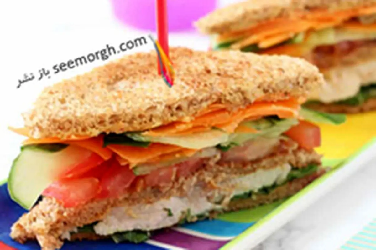 ساندویچ کلاب خانگی، یک تغذیه عالی برای دانش آموزان