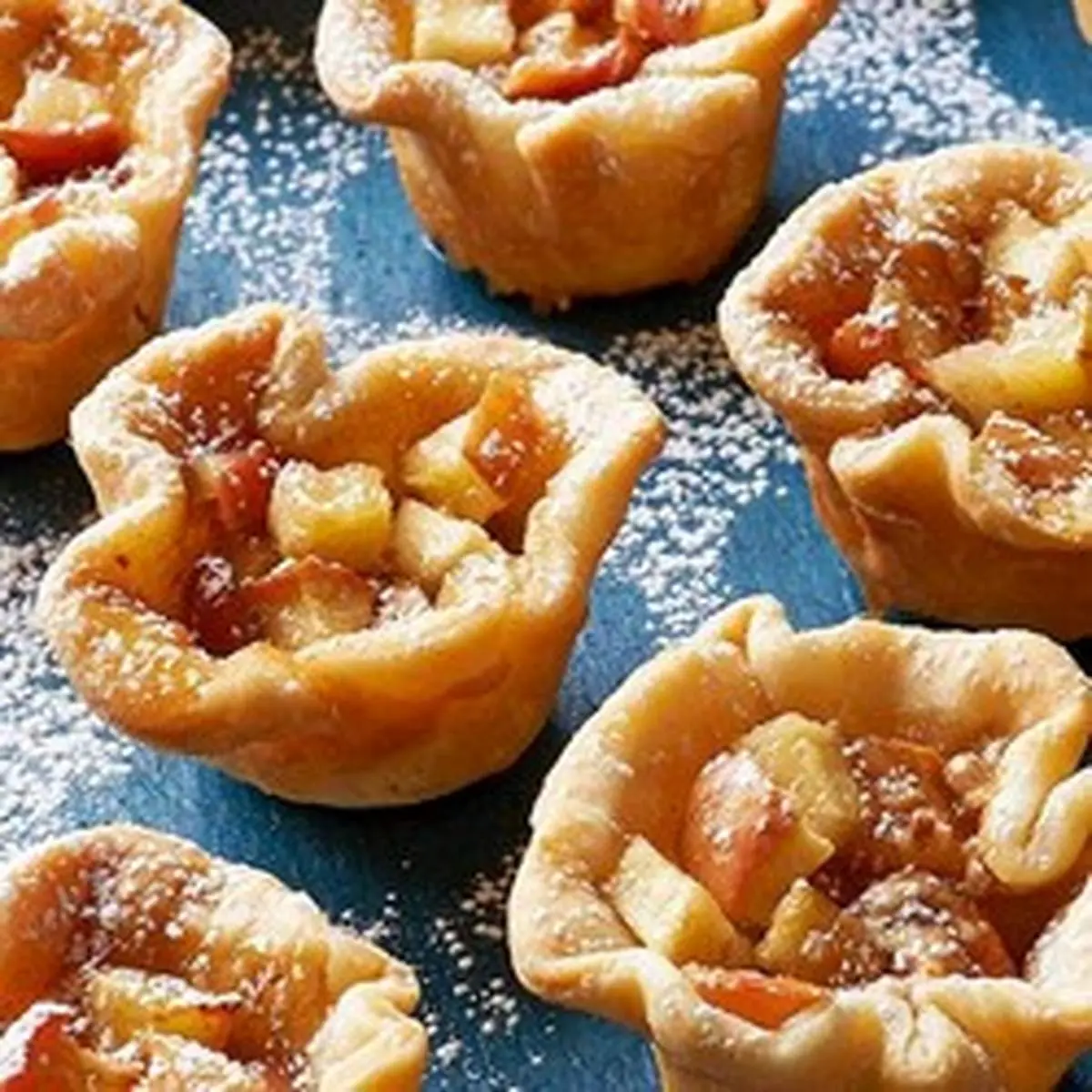 طرز تهیه تارتلتِ تافی و سیب