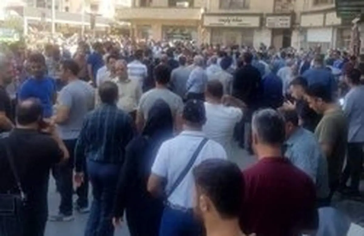 آخرین وضعیت بازار طلا و ارز؛ دلار ۱۰ هزار و ۵۰۰ تومان