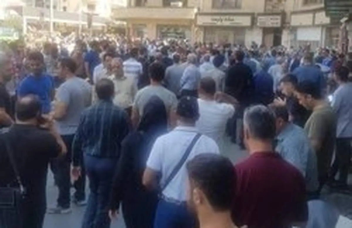 آخرین وضعیت بازار طلا و ارز؛ دلار ۱۰ هزار و ۵۰۰ تومان