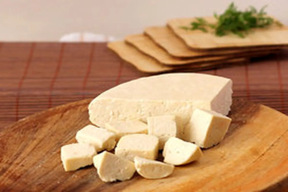آشنایی با سه نوع پنیر و موارد مصرف آن‌ها در غذا