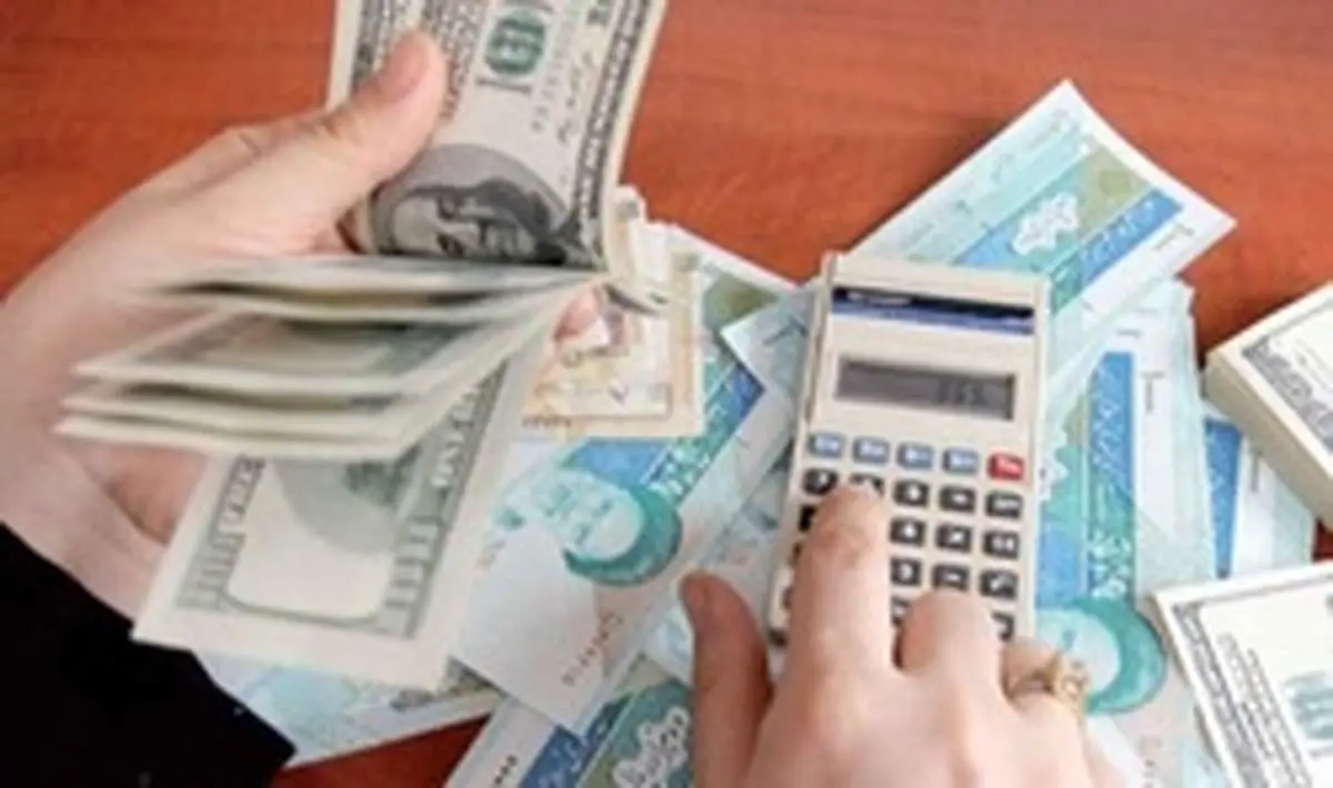 کاهش نسبی قیمت دلار در بازار