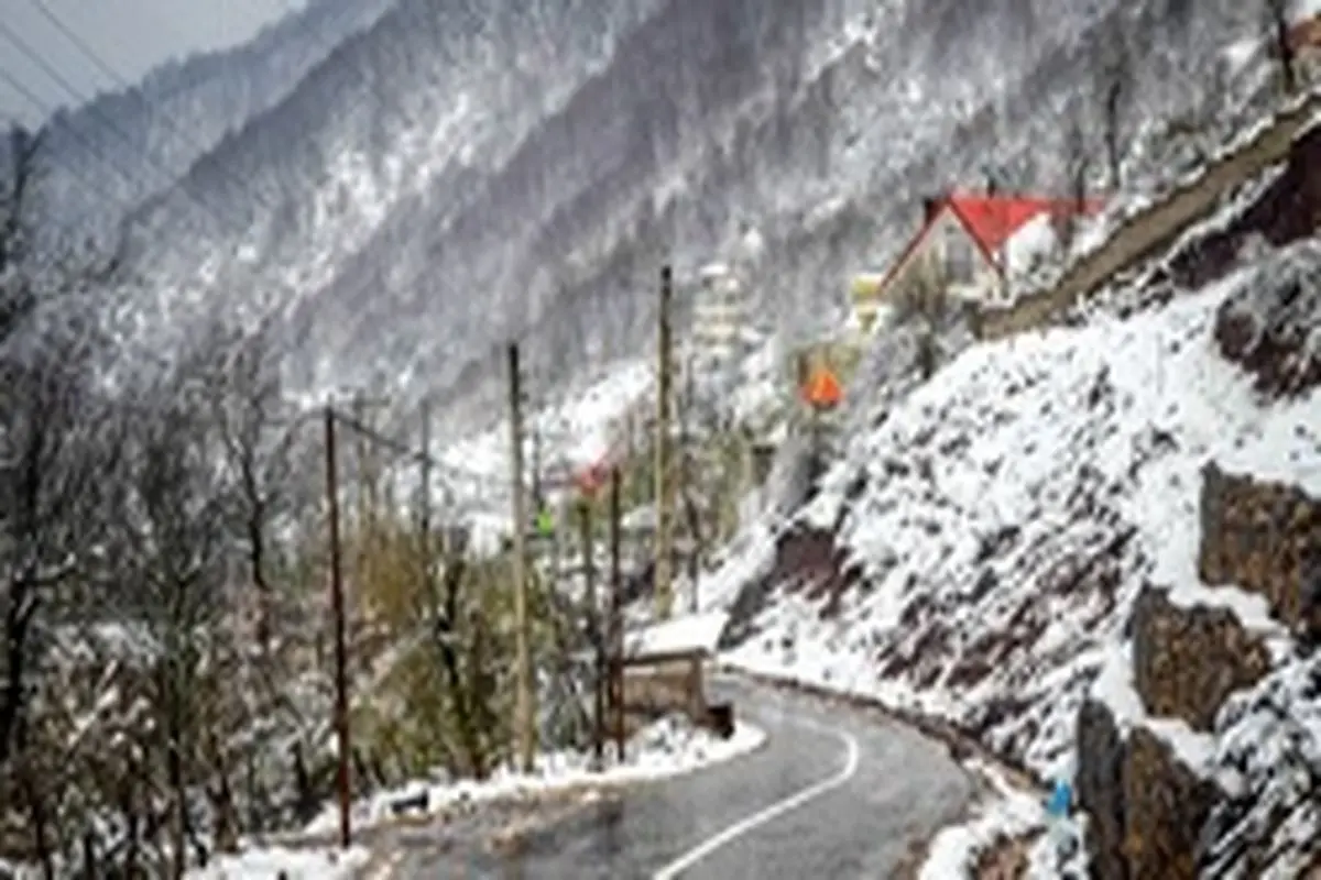بارش برف در راه مازندران