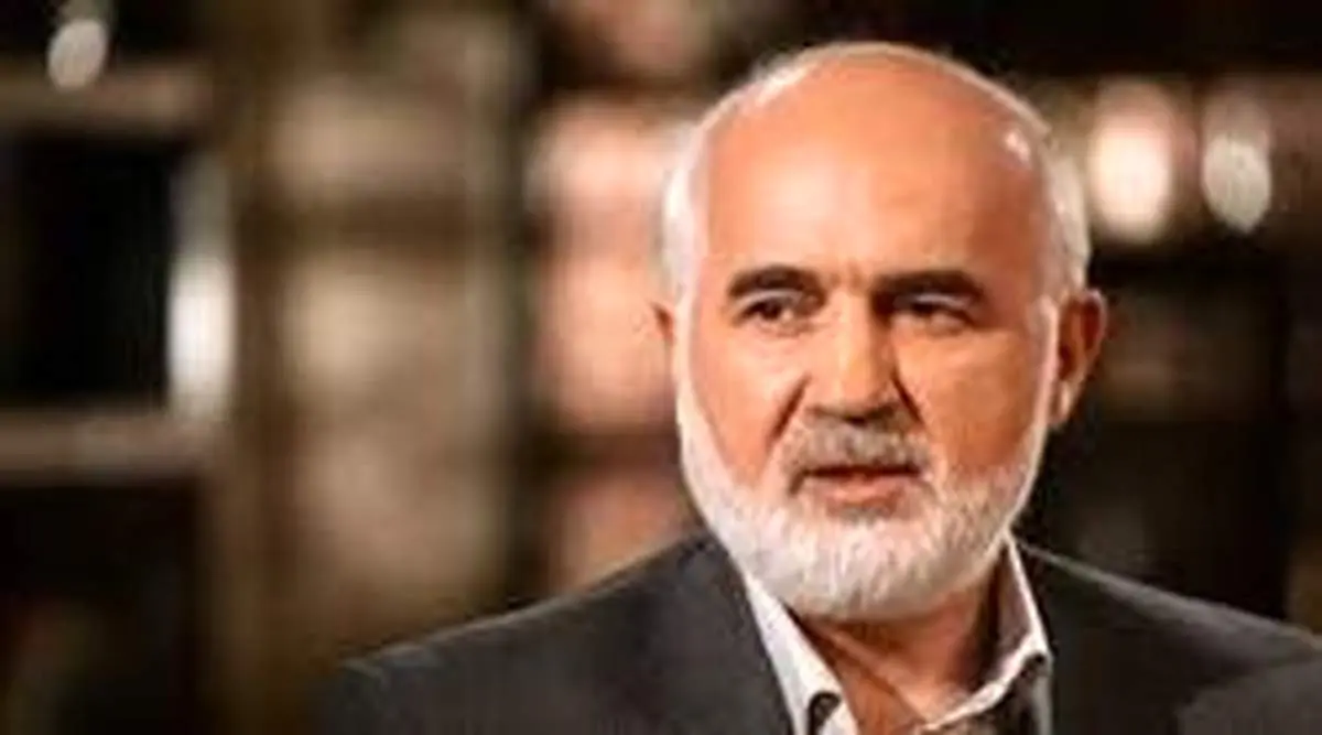 احمد توکلی: در ۴۰ سال پس از انقلاب قدرت در اختیار عده‌ای بیسواد بوده است