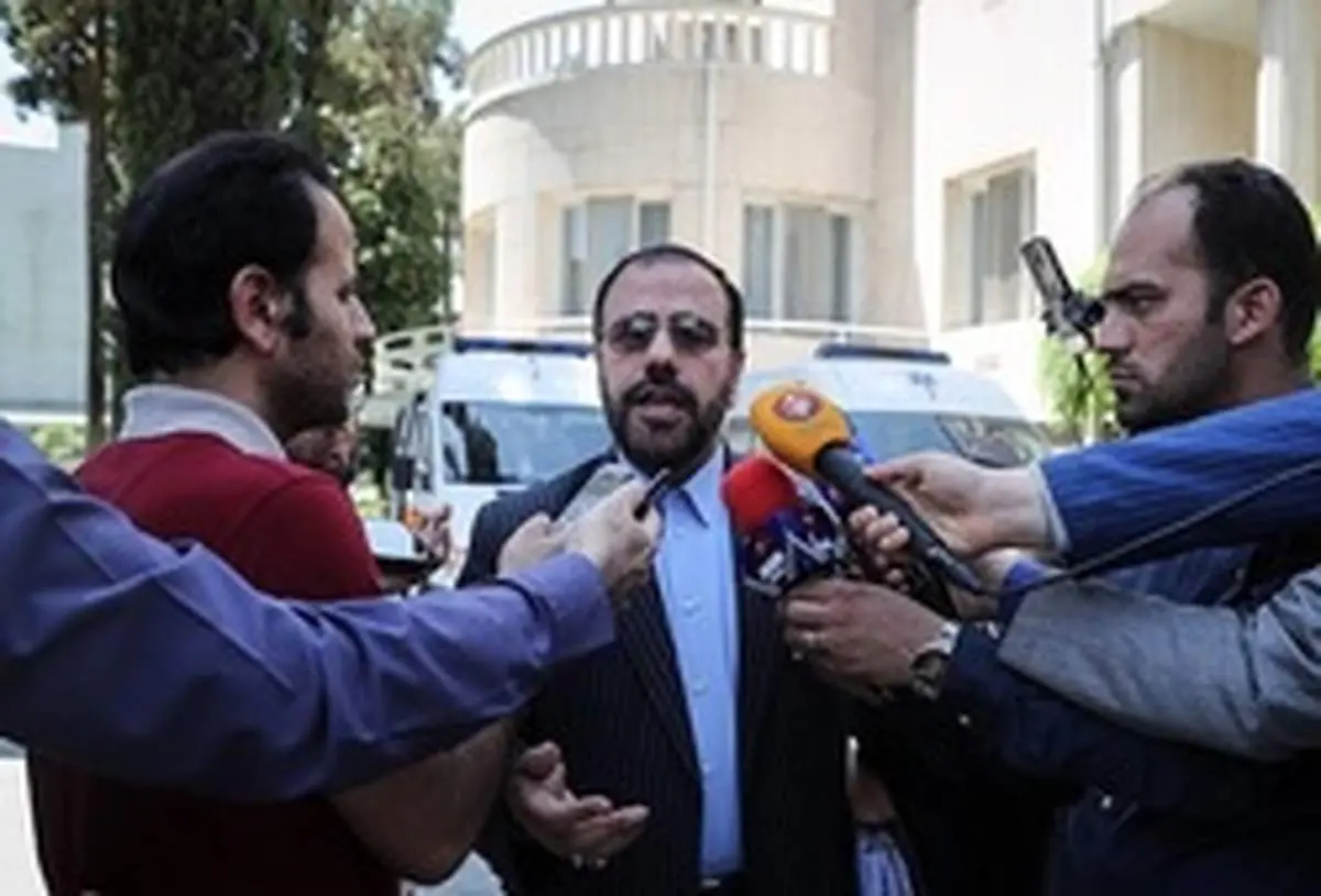 توضیحات امیری درباره استعفای شریعتمداری