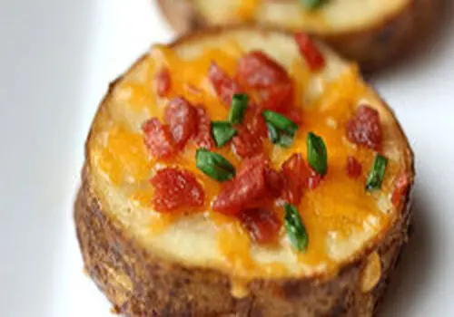 طرز تهیه سیب زمینی شکم پر  خوشمزه و مجلسی
