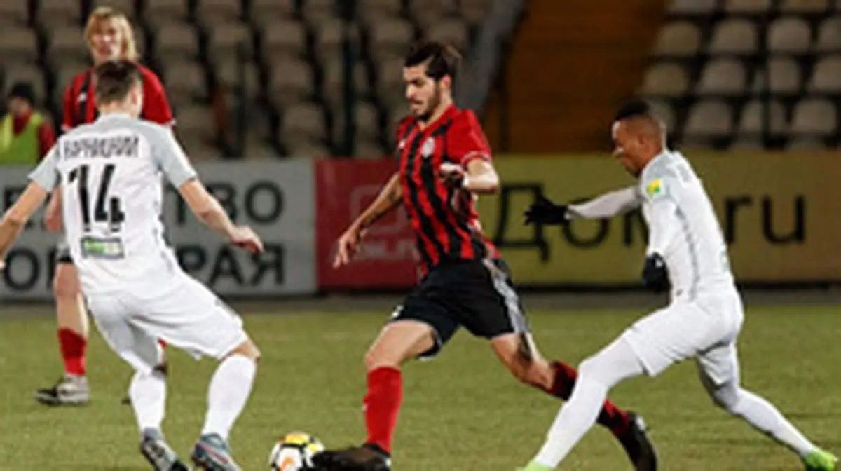 ابراز رضایت مربی ردینگ از عزت اللهی