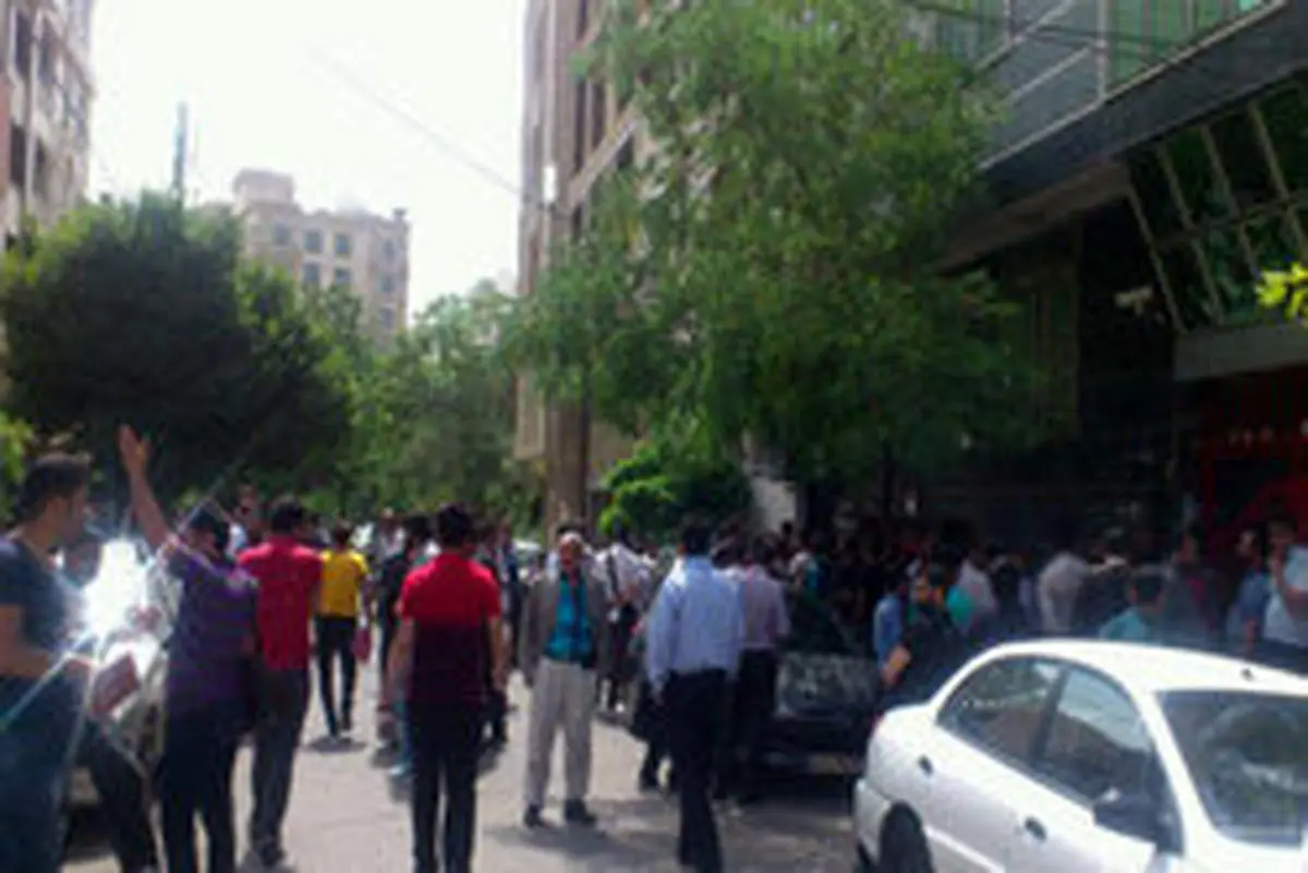 کری هواداران دوتیم شروع شد
